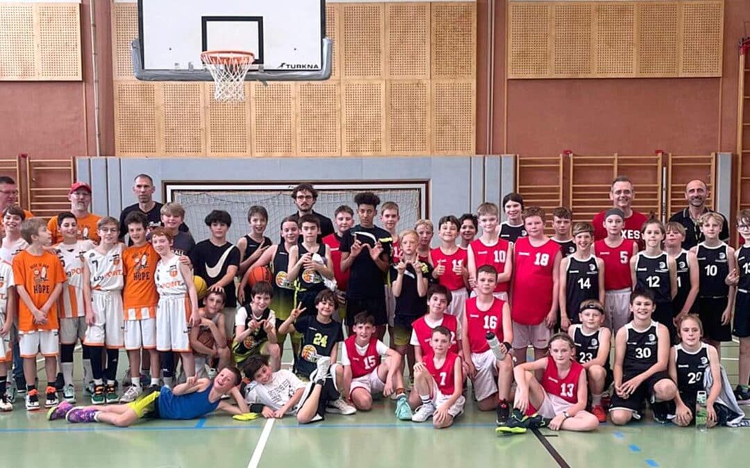 Basket Dukes MU12 white waren letztes Wochenende beim Einladungsturnier in Bruck zu Gast!