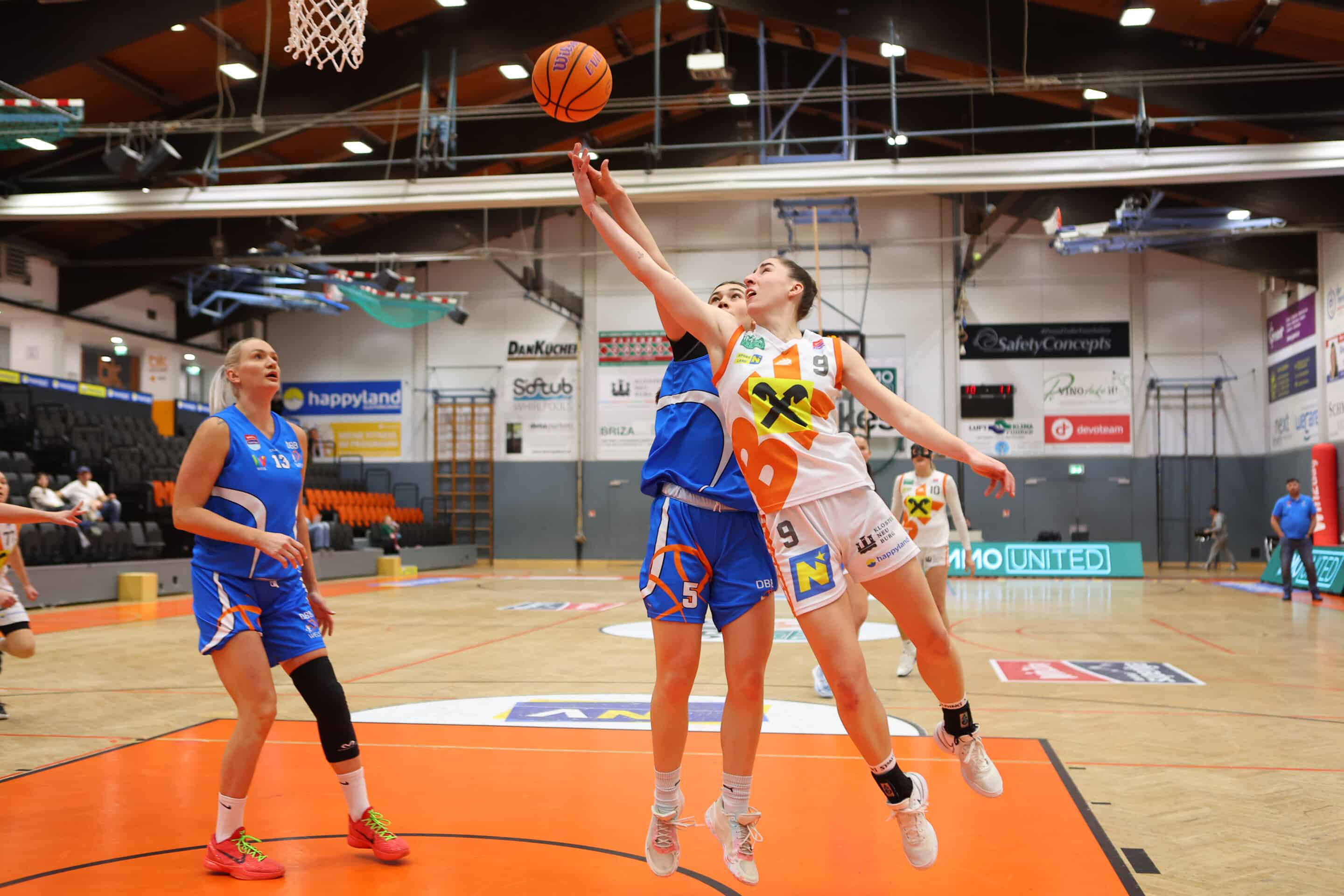 Basketball Damen Superliga 2024/25, Semifinale Spiel 1 Duchess Klosterneuburg vs. DBB Wels