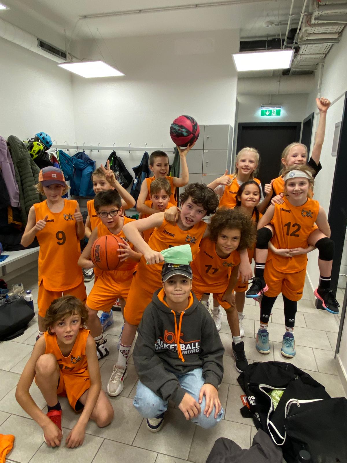 u10orange