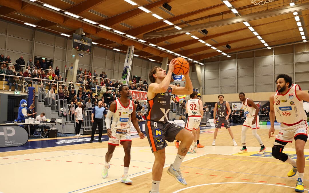 BK Karbon-X Dukes gewinnen das Niederösterreich-Derby