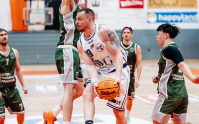 6ers stehen im Halbfinale